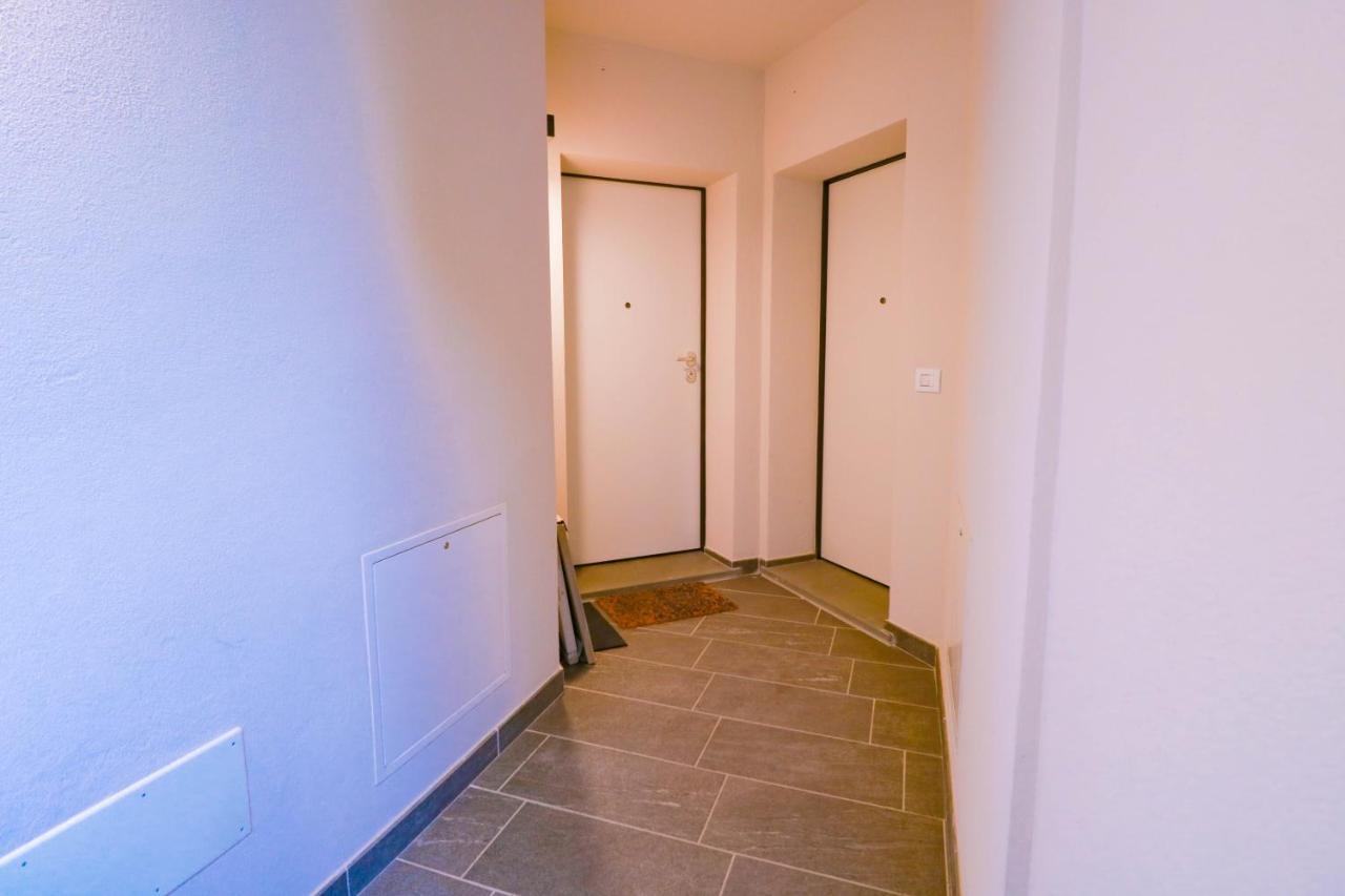 H11 Luxury 9A - Porto - Piscina - Jacuzzi Apartman Santo Stefano al Mare Kültér fotó