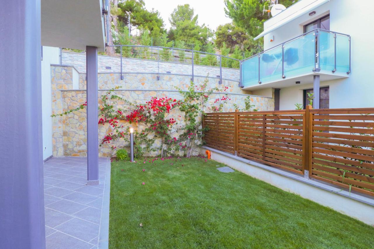 H11 Luxury 9A - Porto - Piscina - Jacuzzi Apartman Santo Stefano al Mare Kültér fotó
