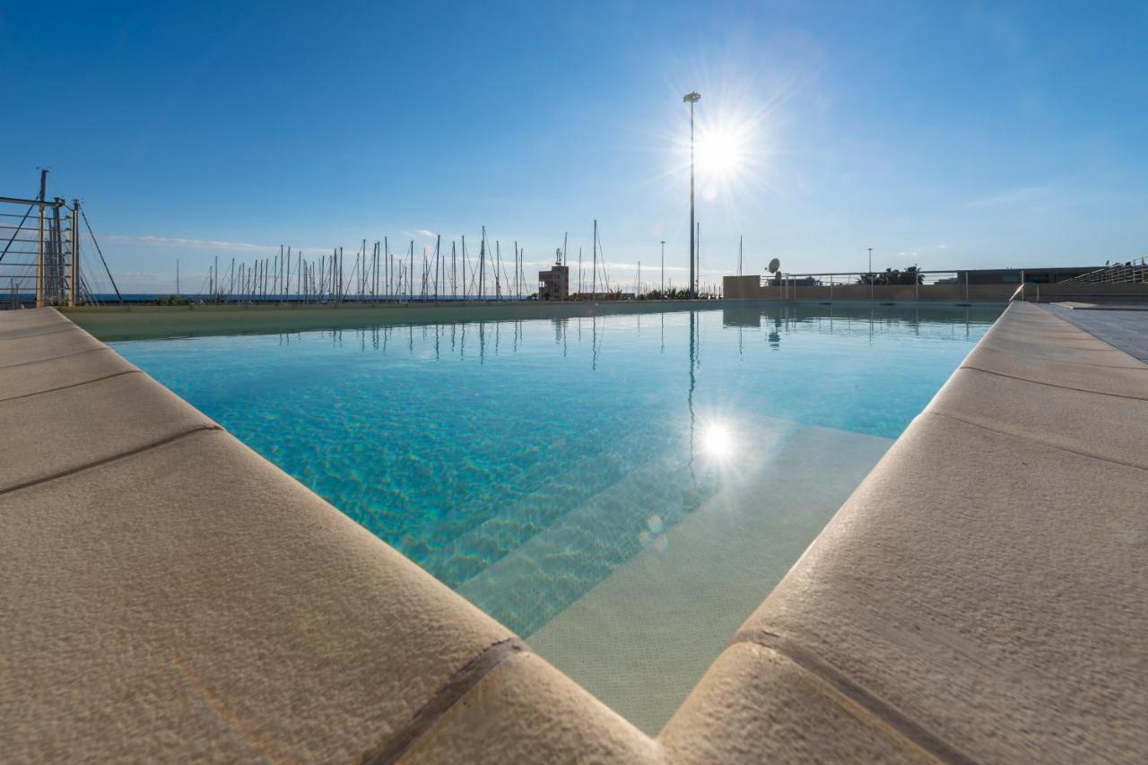H11 Luxury 9A - Porto - Piscina - Jacuzzi Apartman Santo Stefano al Mare Kültér fotó